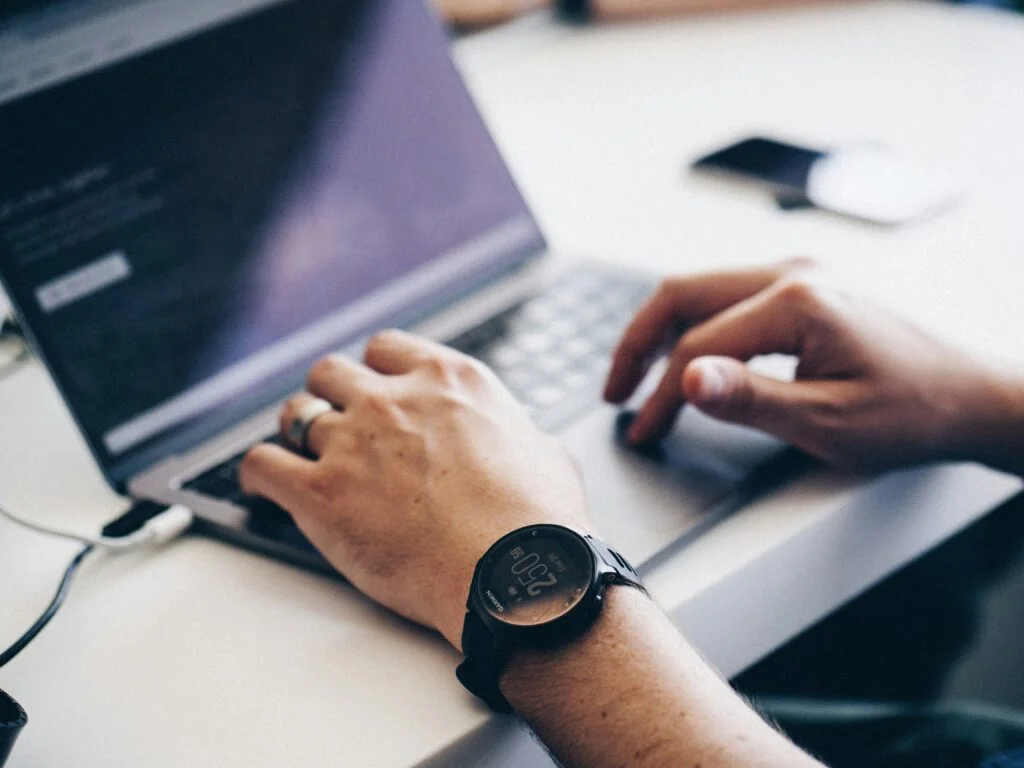Maxwell Ridgeway UyhtqolKMb4 Unsplash